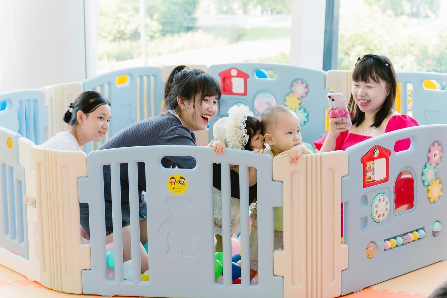 z5503590167443 78f9e6c584070026b1ff8d1c026eb121 1 MINI CHILDREN'S DAY - Cùng bé khởi động kỳ nghỉ hè đầy sắc màu
