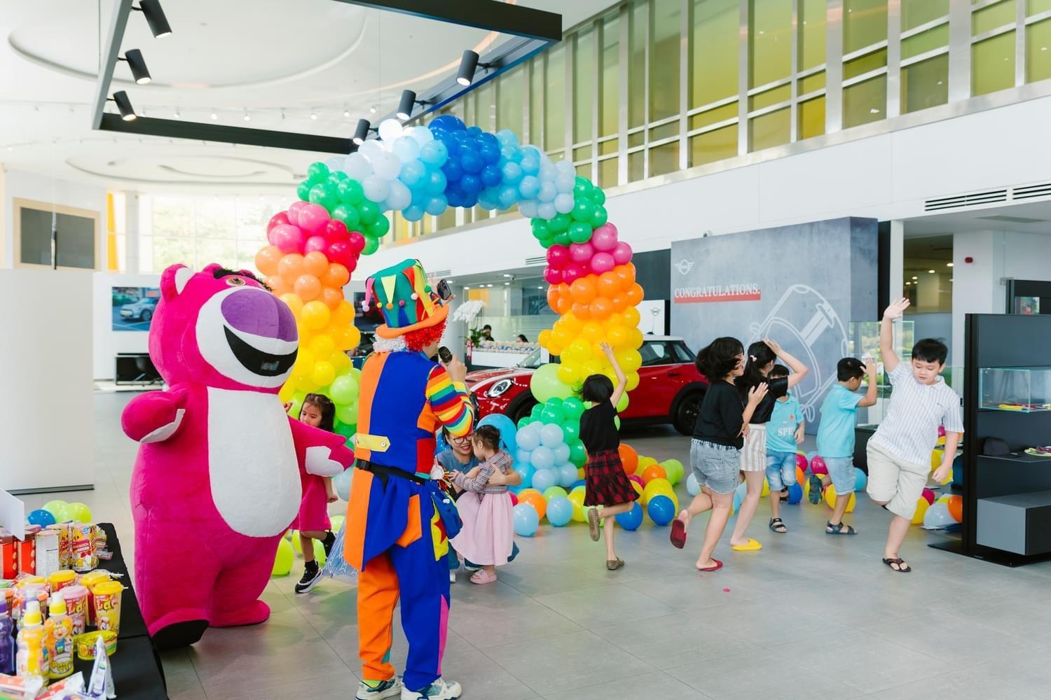z5503590253805 1721719f2ddf3011c64a6162f29eaf41 MINI CHILDREN'S DAY - Cùng bé khởi động kỳ nghỉ hè đầy sắc màu
